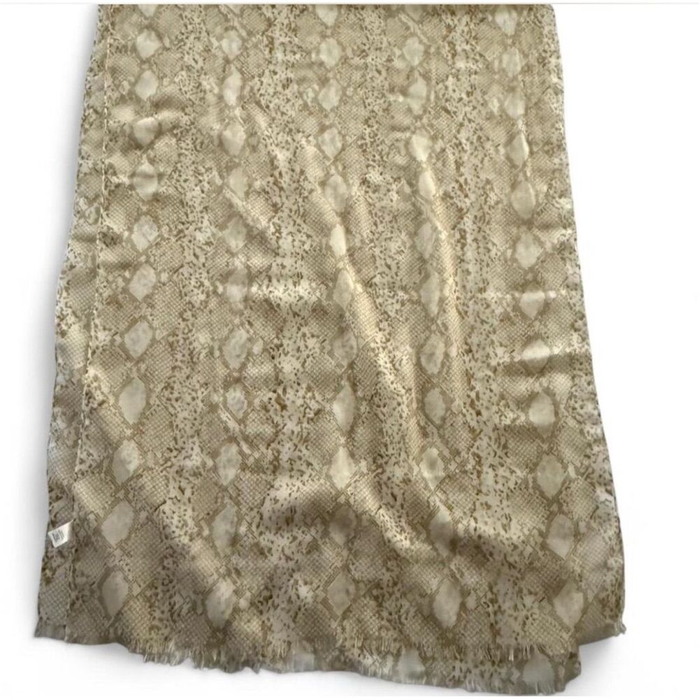 Apostophe Women's Multicolor Animal Print Scarf - Picture 3 of 6